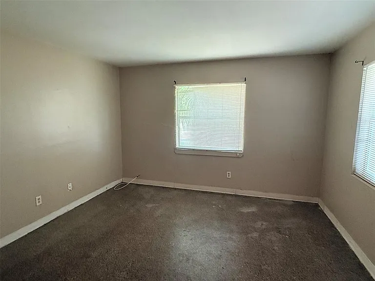 1273 S Betty Ln — Photo 3