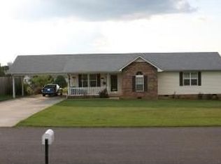 34 Radelle Ln, McMinnville, TN 37110