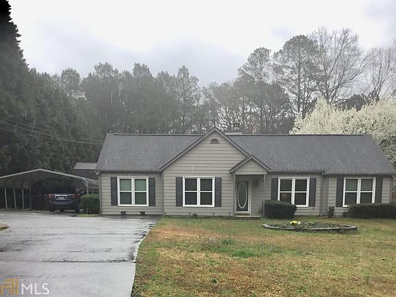 2nd image of 3645 Creekwood Trl