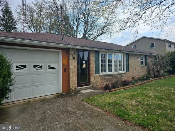 6 Wanette Ave, York Springs, PA 17372