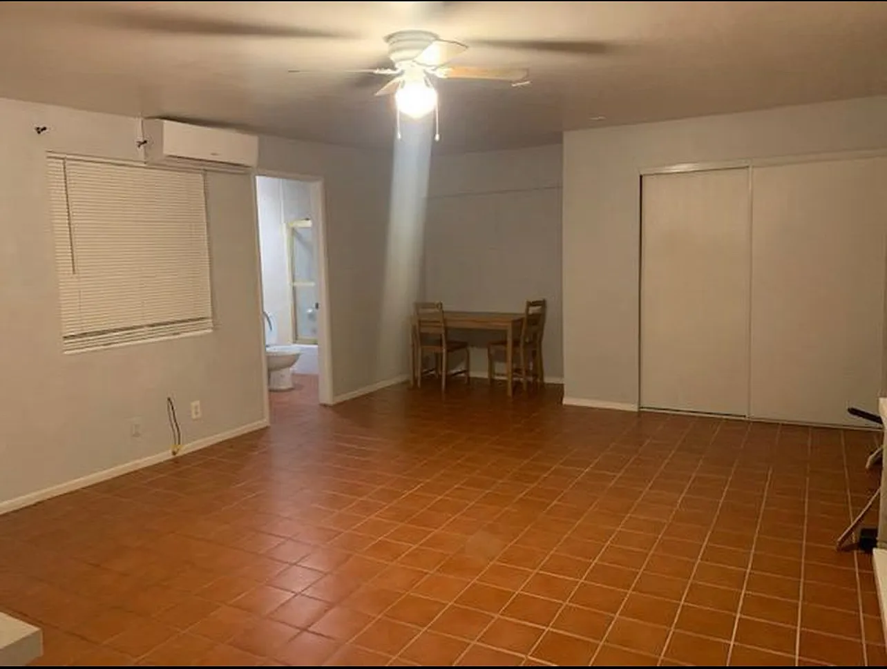 Studio, 600 sqft, $1,350 — Photo 2