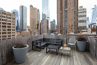 Rented by Mdrn Residential