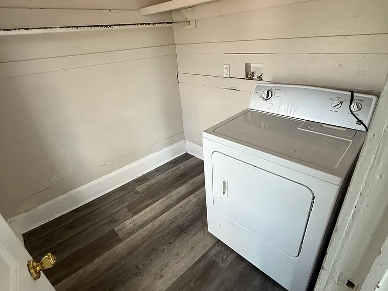 11 S Webster Ave #3 — Photo 10
