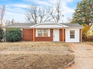 1201 McDonald Dr, Midwest City, OK 73130