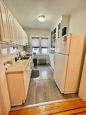3rd image of 939 78th St Floor 2