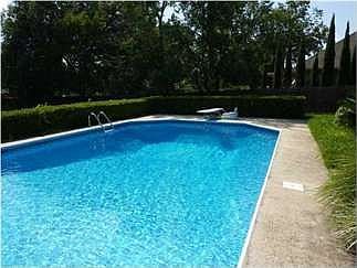 4th image of 2301 Oxford Dr