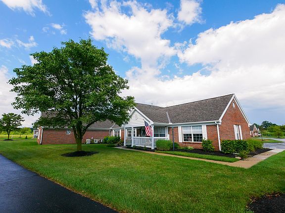 3rd image of 1201 Old Pond Dr