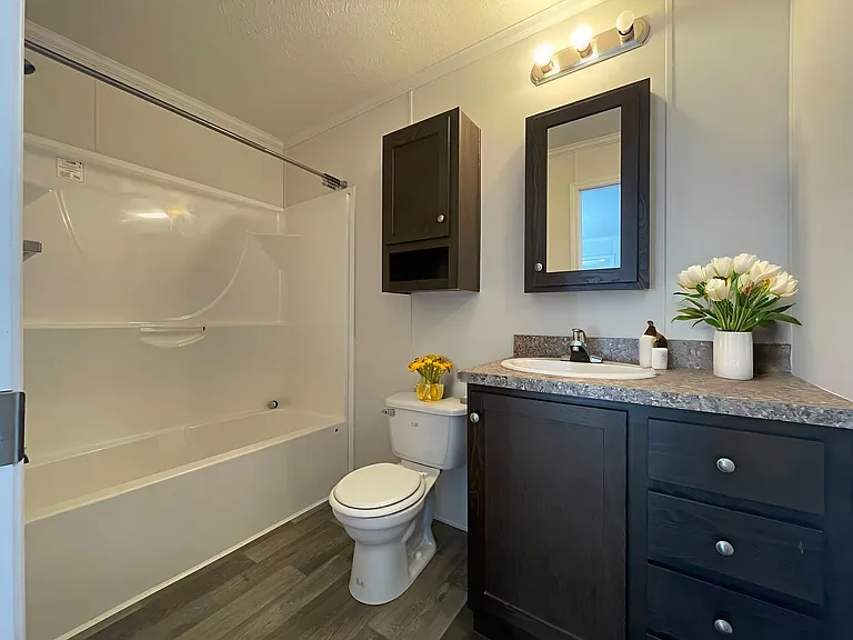 38000 Le Chateau Blvd #521 — Photo 16