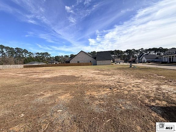 2nd image of 103 Sadie Ln