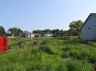 5618 Wolcott Cir, Des Moines, IA 50321