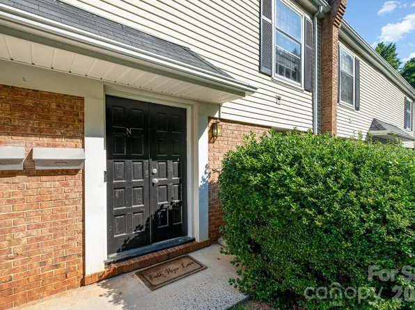 4609 Coronado Dr APT N, Charlotte, NC 28212