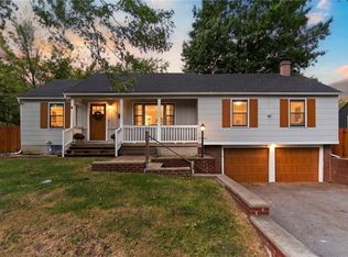 6946 Horton St, Overland Park, KS 66204