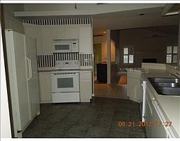 3rd image of 34440 Cedarfield Dr