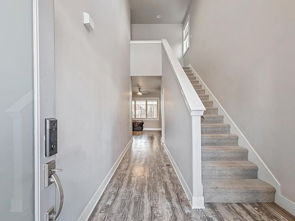 3rd image of 61108 SE Stari Most Loop