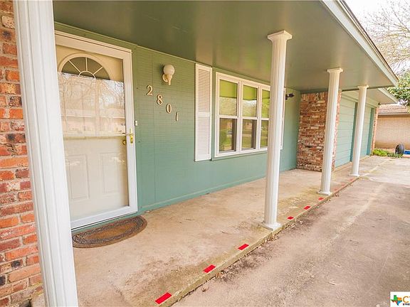 4th image of 2801 Palmetto Dr