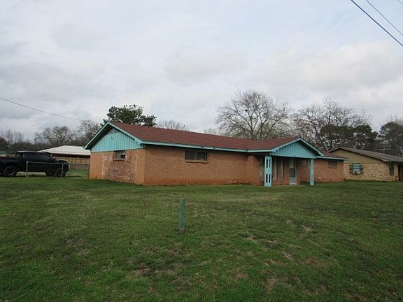 4th image of 115 Larkspur Ln