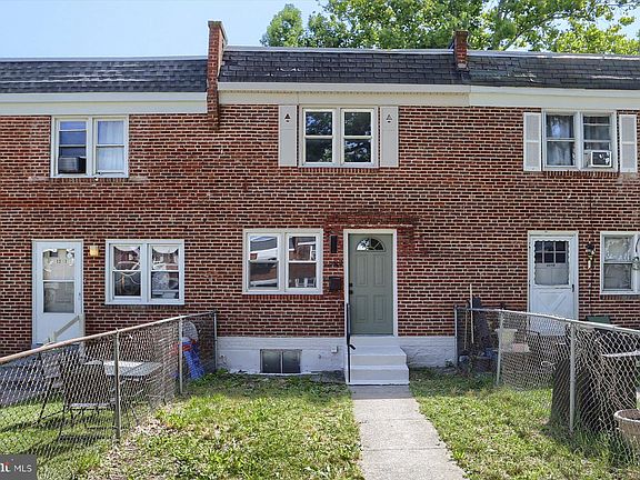 4th image of 1243 Rolleston St
