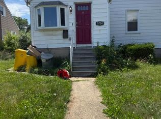 5724 Franklin St, Baltimore, MD 21225