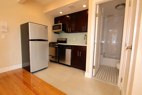 Rented by New York is Home | media 4