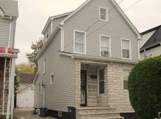 11315 207th St, Queens Village, NY 11429