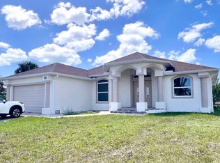 55 Rotonda Cir, Rotonda West, FL 33947