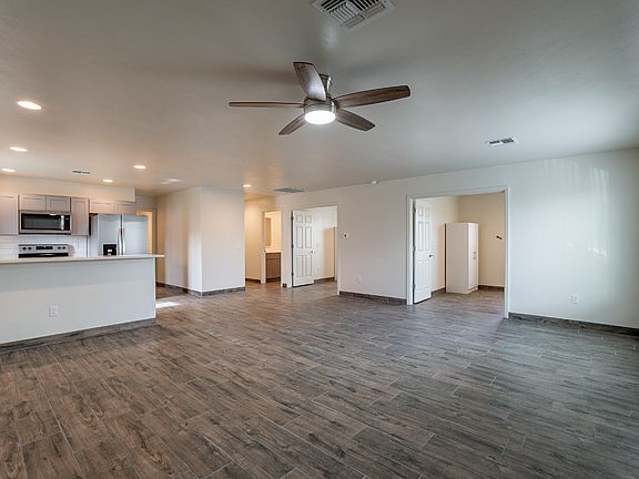 2nd image of 1716 E 7th St #2