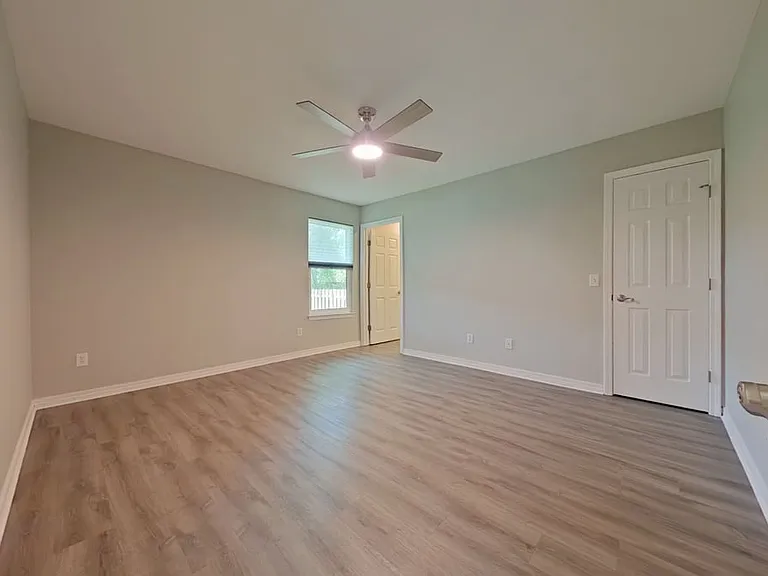 7738 Lola Cir — Photo 11
