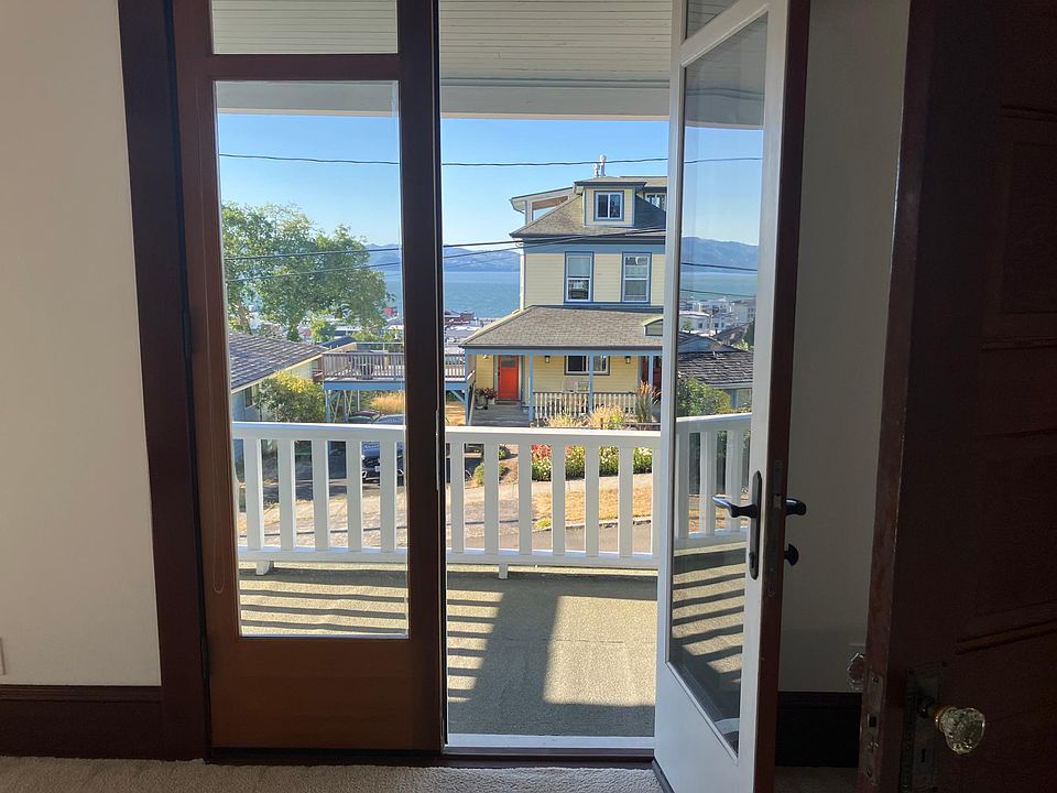 Balcony doors