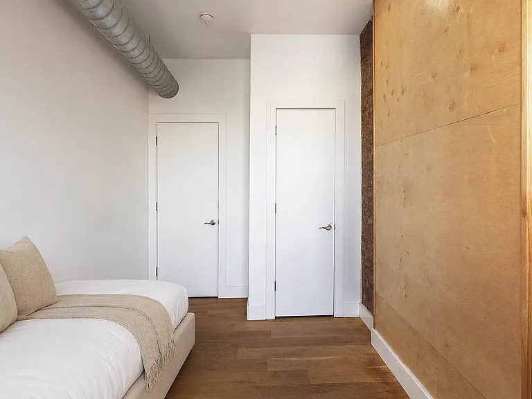 578 Union St #2A — Photo 5