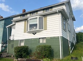 1729 3rd St, Connellsville, PA 15425