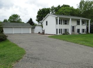 8151 Corey Path, Inver Grove Heights, MN 55076