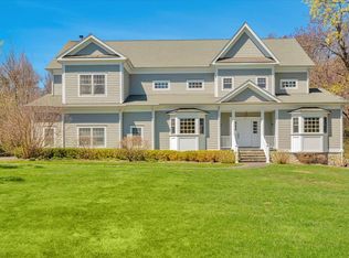 5 Fairway Dr, Mamaroneck, NY 10543