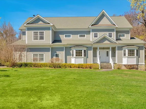 5 Fairway Drive, Mamaroneck, NY 10543