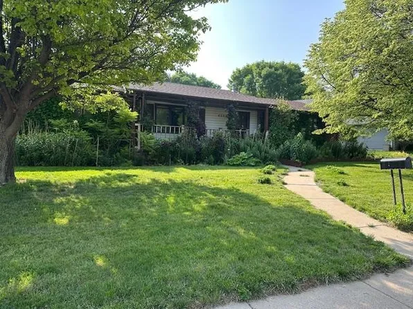 4507 Central Ave, Kearney, NE 68847