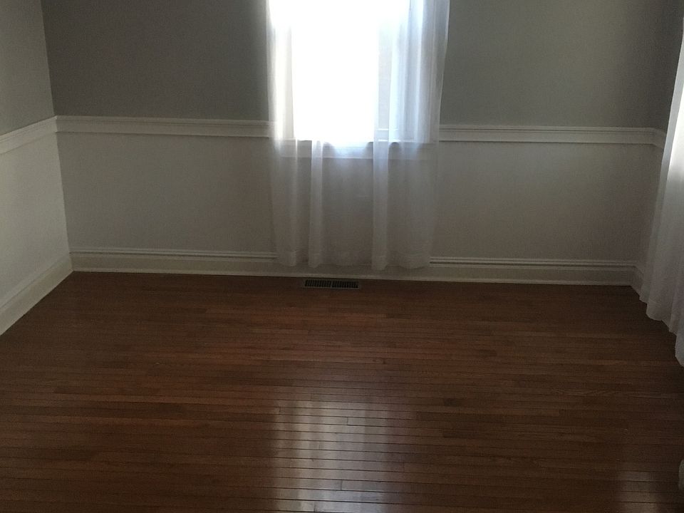 1st image of 240 Seaside Ave