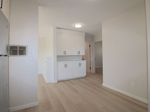 4th image of 5426-40 Lake Murray Pl #5440