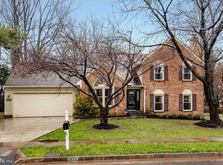 5310 Dunleigh Dr, Burke, VA 22015