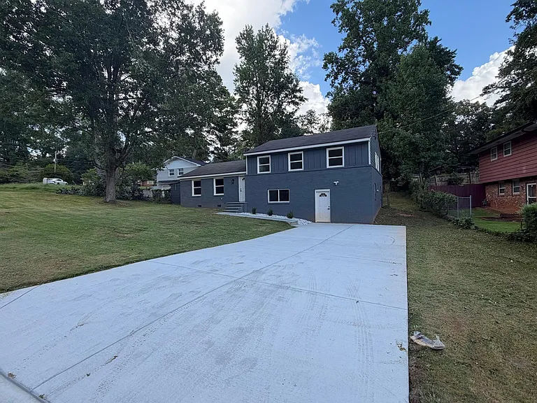 3706 Chesapeake Way — Photo 4