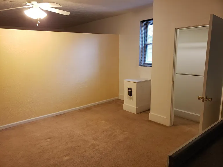 111 Smithfield St — Photo 24