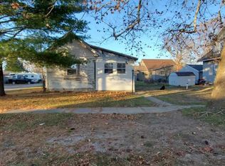 109 4th St, Melbourne, IA 50162