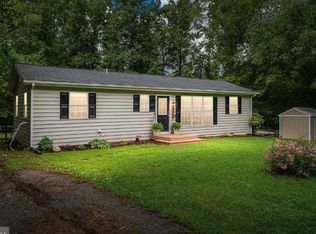 477 Hollywood Farm Rd, Fredericksburg, VA 22405