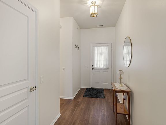 2nd image of 13676 Hemlock Rd