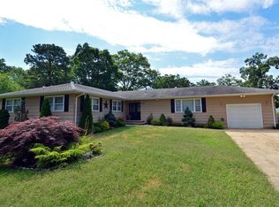 109 Milton St, Howell, NJ 07731