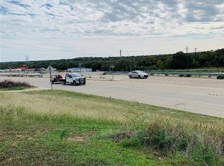 1725 SE Parkway St, Azle, TX 76020