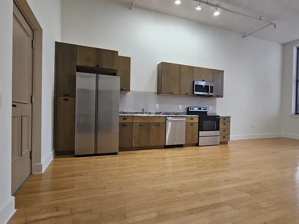 Helix Realty- The Original SOHO LOFTS, 5345 Enright Ave #302AUG, Saint Louis, MO 63112