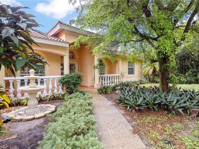 24300 Mountain View DR, Bonita Springs, FL, 34135