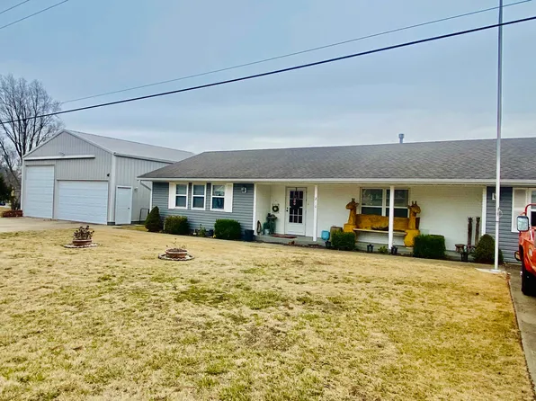 210 W Craig Street, Stockton, MO 65785