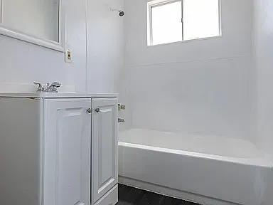 2616 Sherwood St — Photo 2