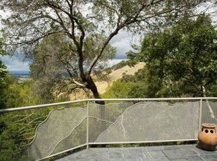 5615 Inverness Ave, Santa Rosa, CA 95404