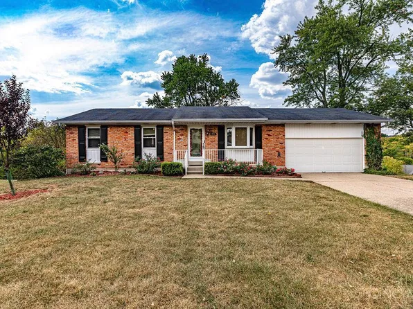 992 Richwood Cir, Hamilton, OH 45013